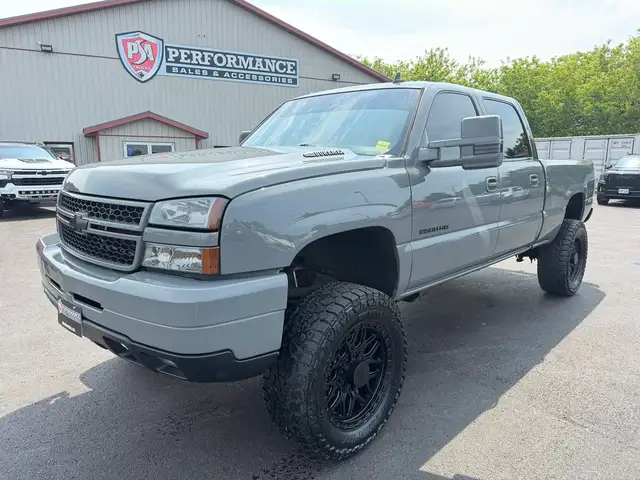 2006 Chevrolet SILVERADO 2500HD LTZ DURAMAX LIFT/WHEEL/TIRE PKG!