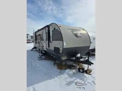 Find yourself enjoying camping in the Cherokee 274DBH travel trailer. This model features a single s...
