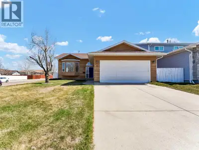 Welcome to this one-owner, custom-built home in the heart of Southridge—perfectly situated in SE Sou...