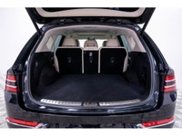 Le Genesis GV80 Advanced 2022 est un SUV de luxe qui incarne l'élégance, la performance et l'innovat... (image 9)