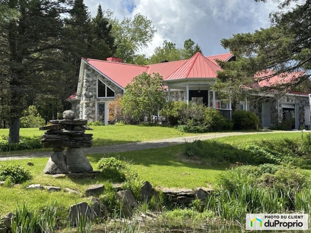 $455,700 - Bungalow for sale in Chartierville — photo 2