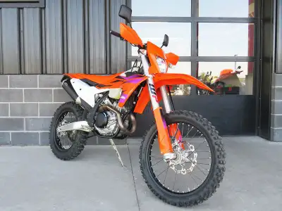 Finance from $94 bi-weekly with FCPP warranty coverage for 3 years!* Click "Get Financing" to see if...