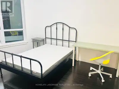 2726 ROOM - 7161 YONGE STREET Markham (Grandview), Ontario