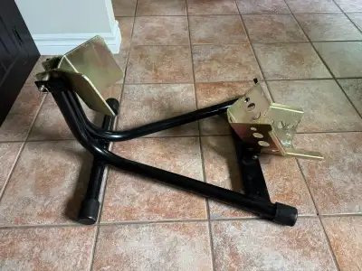 Heavy duty motorcycle stand
