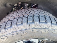 4WD Crew Cab Denali ... Engine: Turbocharged Gas I4 2.7L/ L/100Km City: 13.6 L/100Km Hwy: 10.7 Safet... (image 9)
