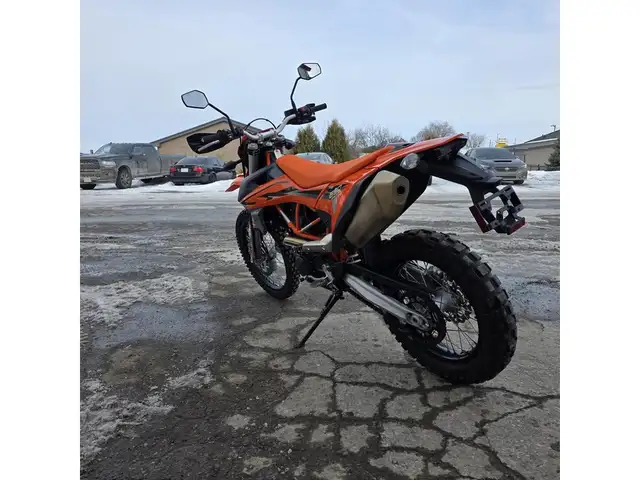 2023 KTM 690 ENDURO R in Dirt Bikes & Motocross in Brantford - Image 8