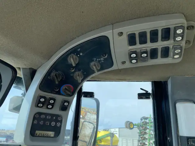 2011 Caterpillar Wheel Loader 972H in Heavy Equipment in Grande Prairie - Image 13