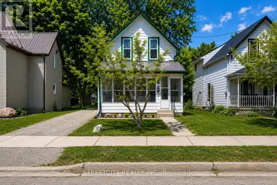 Opportunity awaits at 12 Pearl Street in Tillsonburg. This charming home is located in a quiet, esta...