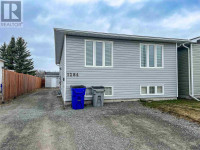 1284 Park AVE Timmins, Ontario