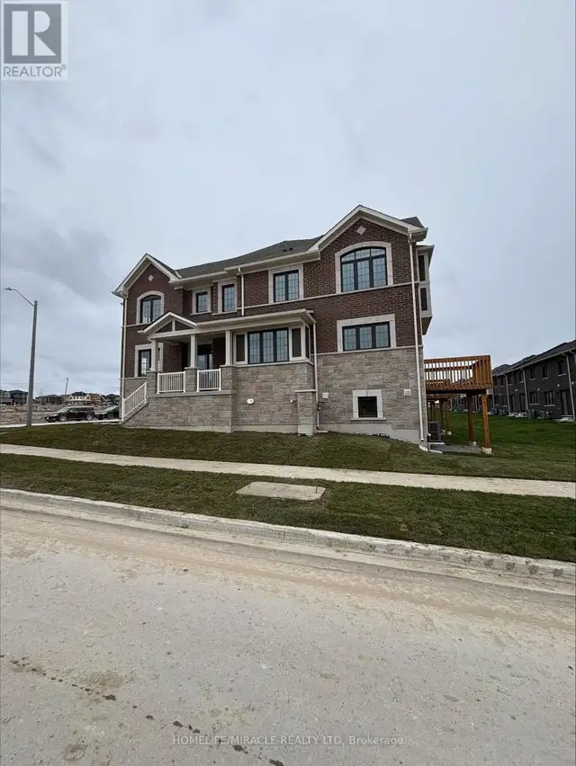 41 LOWER STREET Barrie, Ontario in Long Term Rentals in Oakville / Halton Region - Image 6