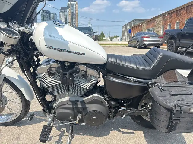 2005 Harley-Davidson Sportster ~ SPORSTER 883 ~ CANADIAN ~ V&H E in Street, Cruisers & Choppers in City of Toronto - Image 18