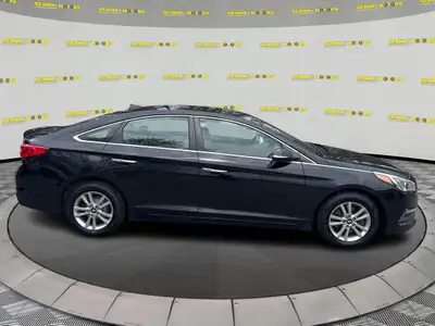 . Engine: 4 Cylinder Engine 2.4L L/100Km City: 9.4 L/100Km Hwy: 6.5 Safety Equipment Electronic Stab...
