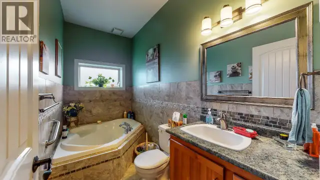 7231 ISLAND Road Oliver, British Columbia in Houses for Sale in Penticton - Image 26