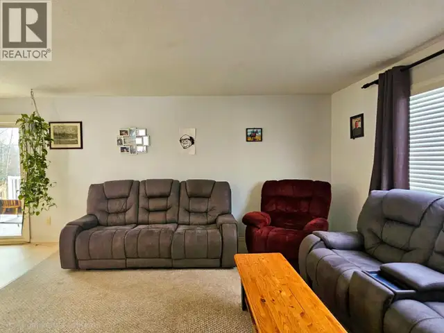 2335 MURPHY ROAD Burns Lake, British Columbia in Houses for Sale in Burns Lake - Image 7