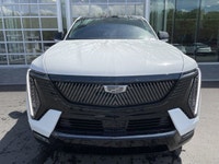 | 55 Curved HD Display | AKG Studio 19-Speaker Audio | Super Cruise Capability | 24 Diamond-Cut Whee... (image 1)