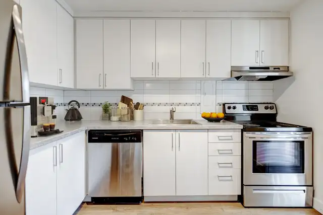 Hi-Rise 4 - 2 Bedroom Apartment for Rent in Long Term Rentals in City of Montréal - Image 10