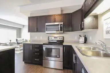 Luxury Exec Rental Suites Orillia in Long Term Rentals in Barrie - Image 5