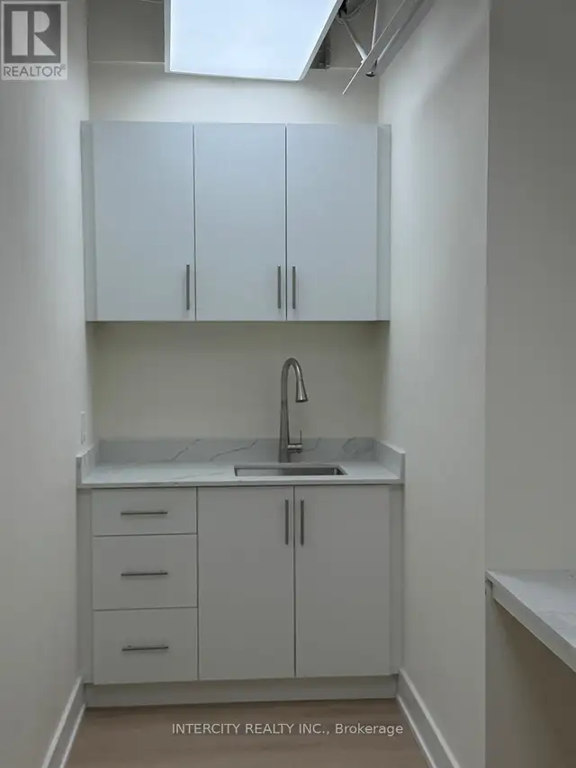 26B - B - 665 MILLWAY AVENUE Vaughan (Concord), Ontario in Commercial & Office Space for Rent in Markham / York Region - Image 13