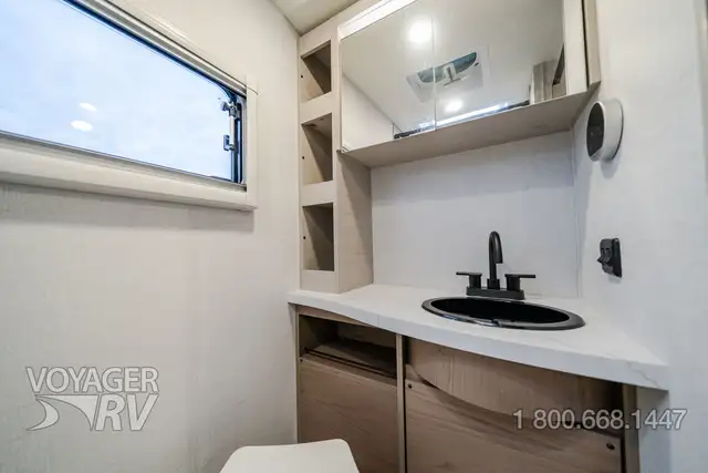 2026 Grand Design Serenova 150HL in Travel Trailers & Campers in Kelowna - Image 14