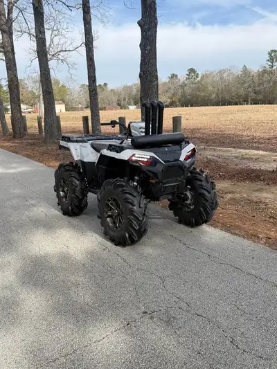 APPLY NOW: https://www.ridecollective.ca/get-pre-approved 2023 POLARIS SPORTSMAN 850 PREMIUM EPS • 8...