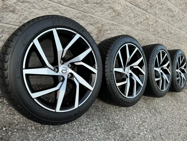 (98%) 4x Volvo S60 | V60 18" OEM Winter Wheels Package in Tires & Rims in City of Toronto - Image 2