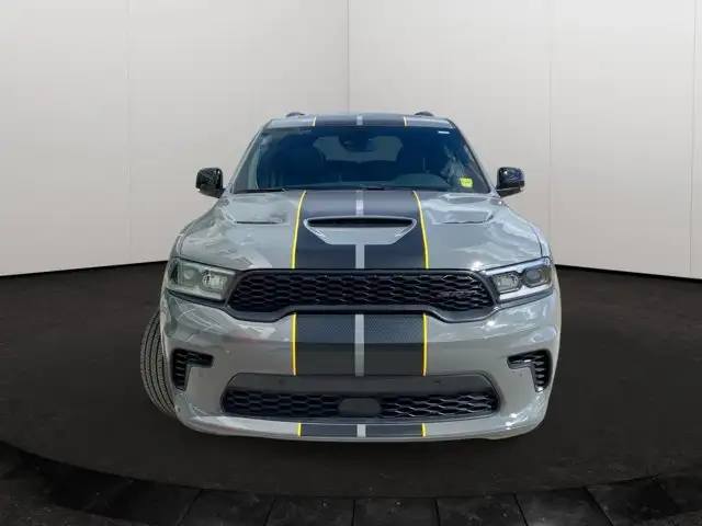 2024 Dodge Durango SRT 392 | 6.4L SRT HEMI V8 Engine in Cars & Trucks in Edmonton - Image 7