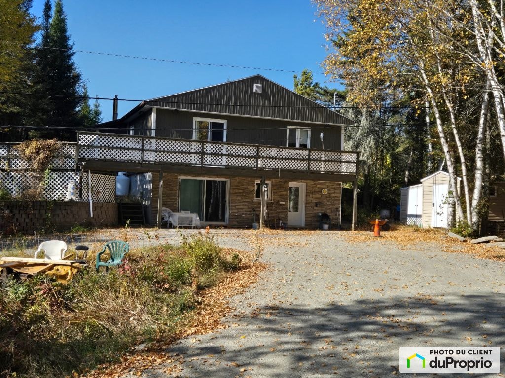 $749,000 - Country home for sale in Val-d'Or (Val-Senneville) — photo 1
