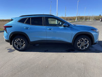 AMVIC Licensed Dealer The 2025 Chevrolet Trax LT in Marina Blue Metallic is a stylish and efficient... (image 9)