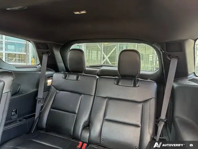 2022 Ford Explorer ST in Cars & Trucks in Tricities/Pitt/Maple - Image 27