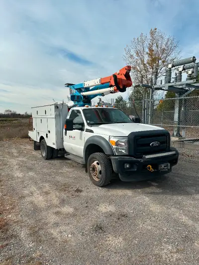 Lease To Own, Financing at LOW Rates, Rentals Available! Contact now Specifications: 2011 Ford F-550...