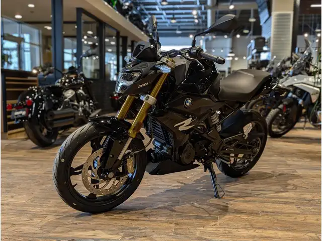 2025 BMW G 310 R // Cosmic Black in Sport Bikes in Winnipeg - Image 14