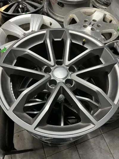 5x112 18" centre de Pneus mtl est 11251 rue notre dame est 515-507-5177