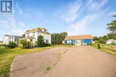 Home + Cottage in the Heart of New London. Fully Furnished & Turnkey Set in the heart of quintessent...