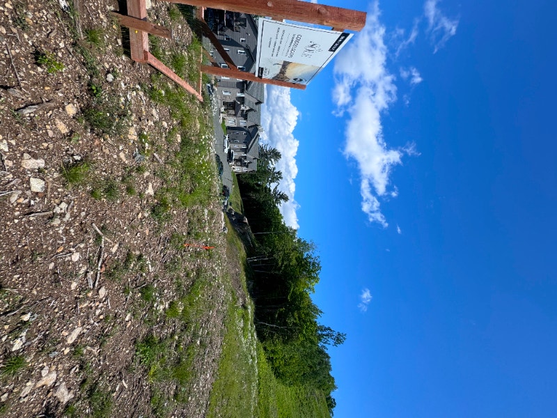 Condo neuf à louer sur les pentes de ski du Mont Olympia — photo 3
