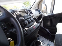 2018 Ram Promaster 2500 High Rise Cargo Van 3.6, V6, gas, auto, pw, pl, air, radio, 3 seats, tow pac... (image 9)