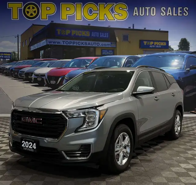2024 GMC Terrain SLE, AWD, Heated Seats, Accident Free, Low Kms!