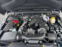 This 2026 JEEP GLADIATOR SPORT 4X4 has the following options Cloth Low-Back Bucket Seats, Remote Sta... (image 7)