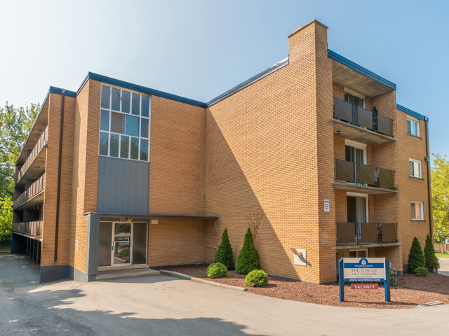 ALL INCLUSIVE - The Tuscan 1 BR Apartment Available in Long Term Rentals in Kitchener / Waterloo
