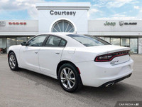 Recent Arrival! AWD, Black Cloth, 8.4 Touch Screen Display, Apple CarPlay/Android Auto, Block heater... (image 3)