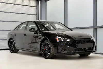 /Traction intégrale Audi quattro / Apple Carplay + Android Auto / Navigation / Écran tactile de 10.1...