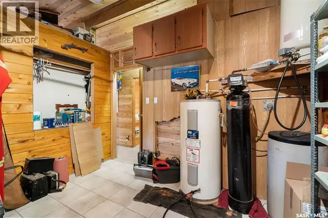 12 Lakeview DRIVE Northern Admin District, Saskatchewan in Houses for Sale in Meadow Lake - Image 13