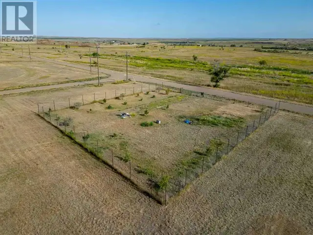 209 Railway Avenue W Rural Acadia No. 34, M.D. of, Alberta62863314308226123