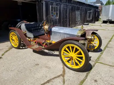 Restored in the 1970’s, it has lowered axels, a long custom hood, gas headlights, electric taillight...