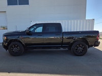 WAS: $85995 NOW: $79200 plus taxes and licensing feesThe 2023 RAM 2500 Limited 4x4 Crew Cab is the d... (image 2)