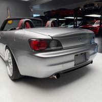 Experience one of the purest driving machines ever built. ...the Honda S2000. We are pleased to offe... (image 7)