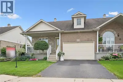 Location, Location, Location! This rare freehold end-unit townhouse offers a fantastic opportunity f...