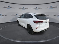 Low Mileage, Leather Seats, Sunroof, Premium Technology Package, 19 inch Aluminum Wheels, Navigation... (image 6)