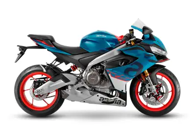 2027 Aprilia RS 660 $14,795 + $850 Freight + $400 PDI + HST + Licensing Colour: Marlin Blue 2-year m...