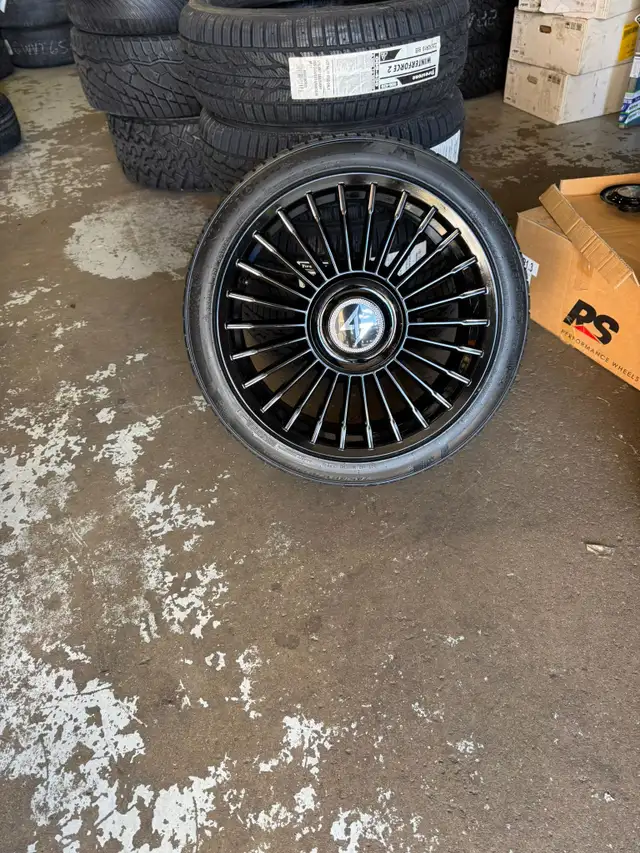 Four New 20″ 5x114.3 Sentali Wheels w/ 245/40R20 Kumho winter in Tires & Rims in Oakville / Halton Region - Image 2