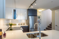 Stunning Apartments at Novare in New Westminster - Call Today! Current Incentives: $500 Security Dep... (image 4)